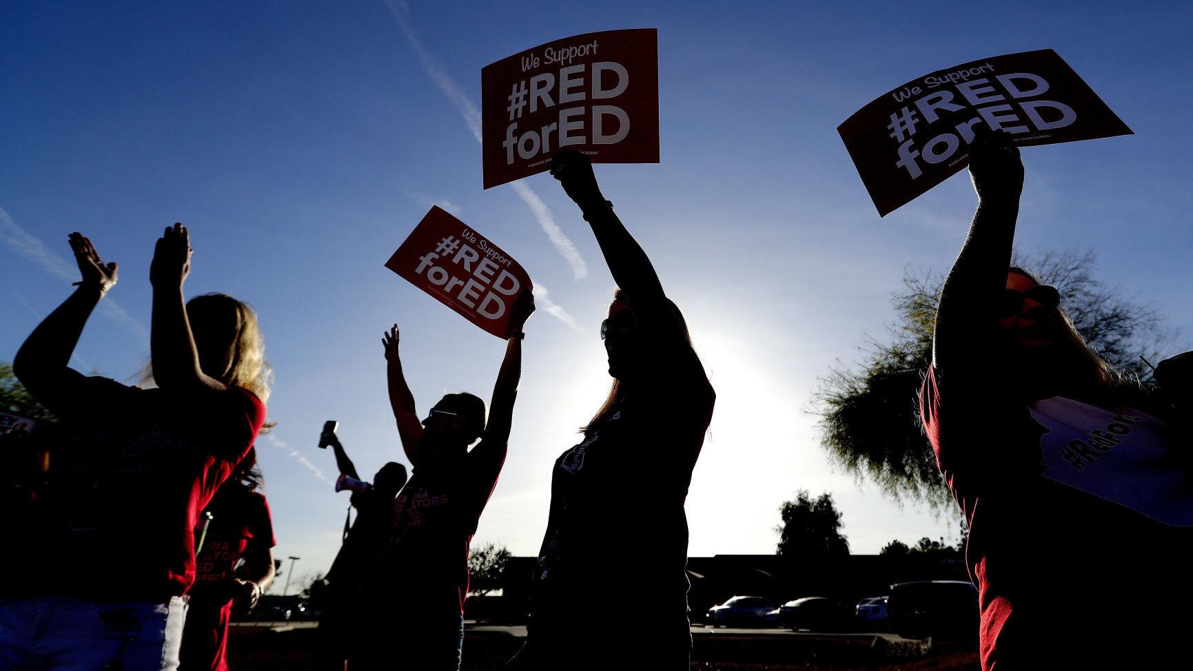 Steller's Friday Notebook: Political lines drawn as teachers weigh strike
